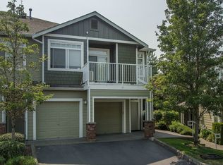 596 241st Ln SE, Sammamish, WA 98074