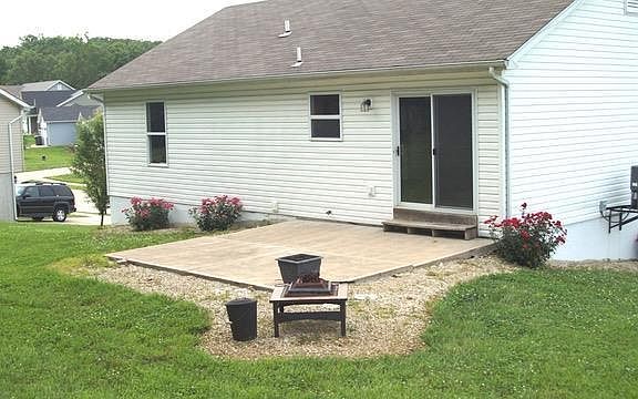 4th image of 5022 Hampton Dr