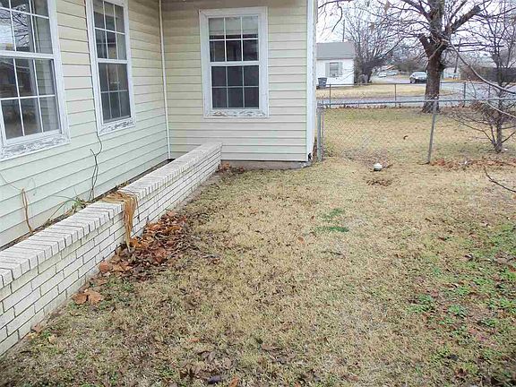 3rd image of 1802 NW Smith Ave