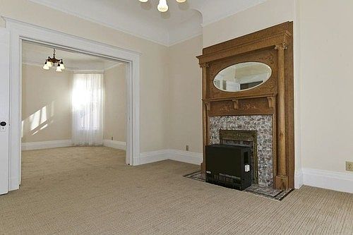 2nd image of 728 Shrader St