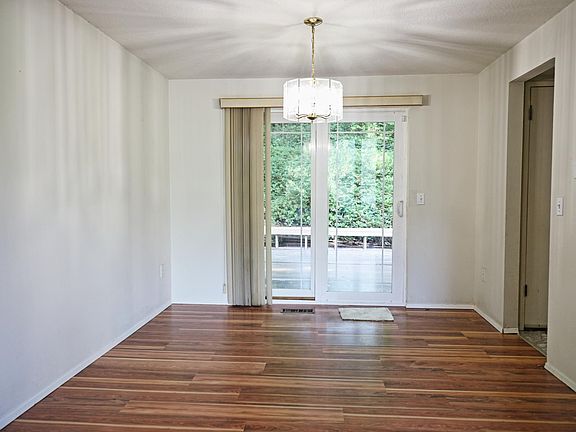 5th image of 6403 131st Ave SE
