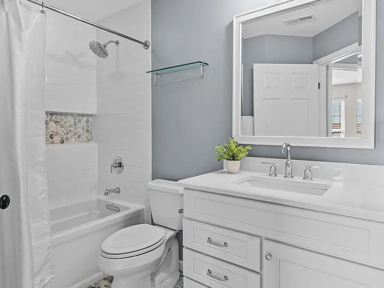5011 Waple Ln — Photo 54