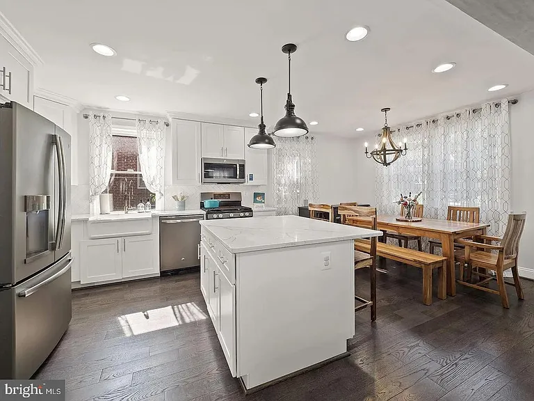 2605 Arcola Ave — Photo 10