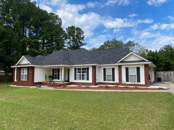 1210 S Brooklet Dr, Brooklet, GA 30415