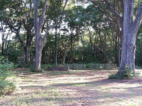 4th image of 1924 Siler Ln