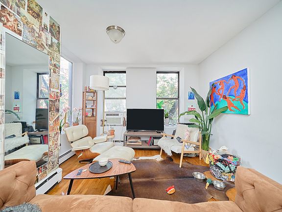 2nd image of 514 W 48th St APT 2B