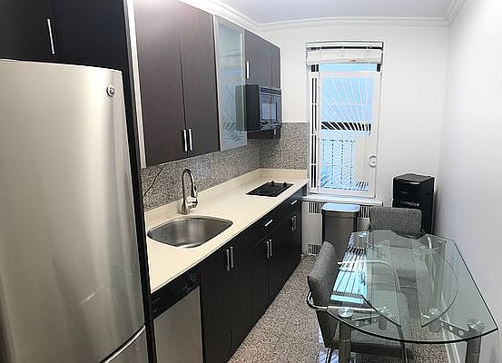 3rd image of 350 E 54th St APT 6