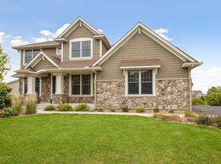 1731 Alphon Dr, Victoria, MN 55386