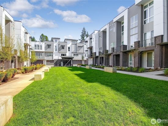 12430 NE 11th Lane #A7, Bellevue, WA 98005