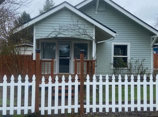902 Garrison St NE, Olympia, WA 98506