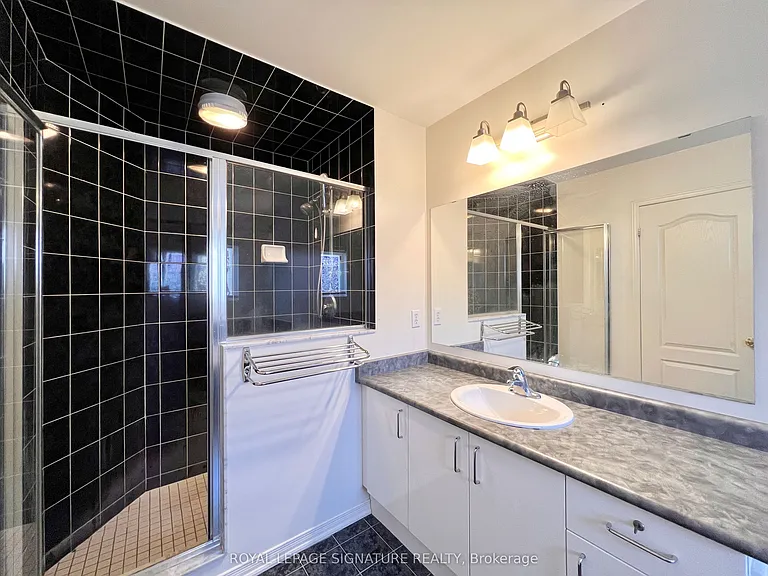 99 Tansley Cres — Photo 24