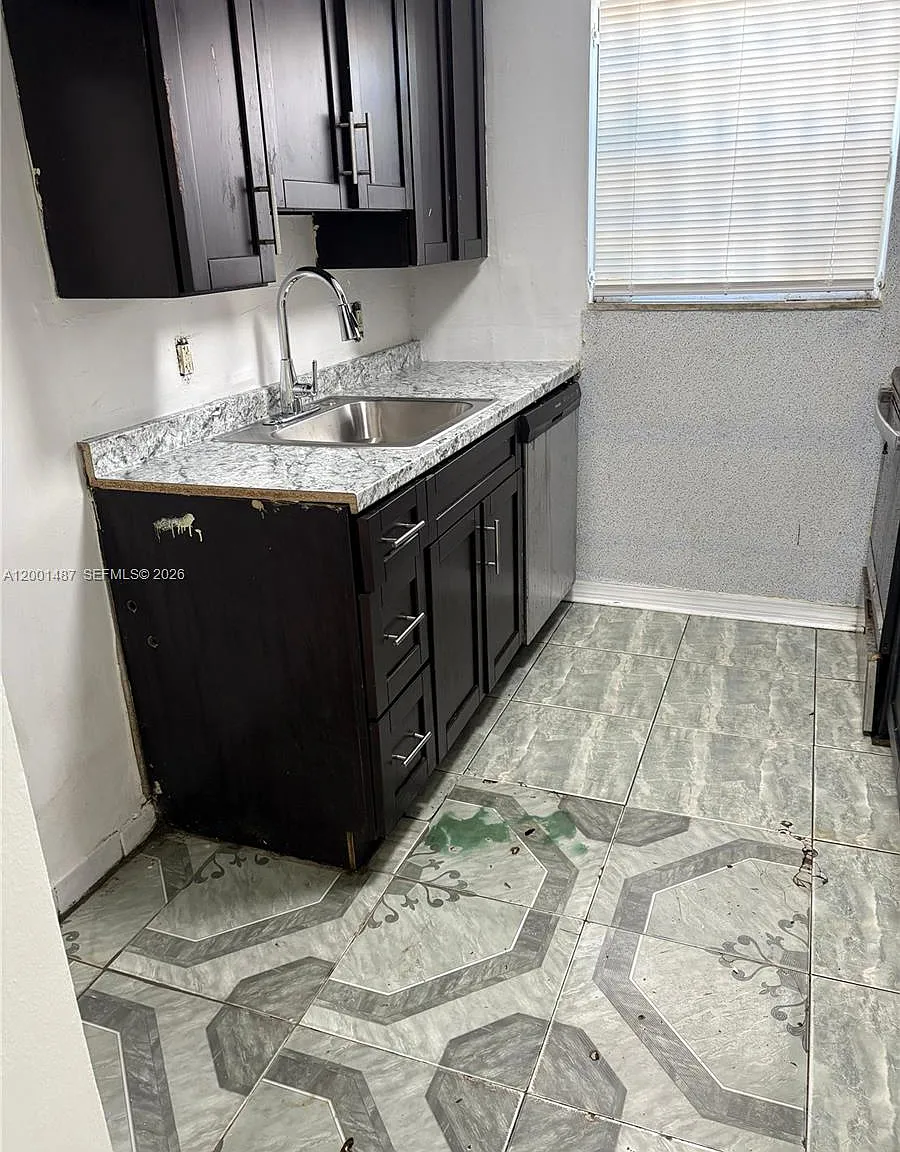 The Arbour Townhouse Sec — Photo 1