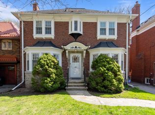 17 Kings Lynn Rd, Toronto, ON M8X2M9