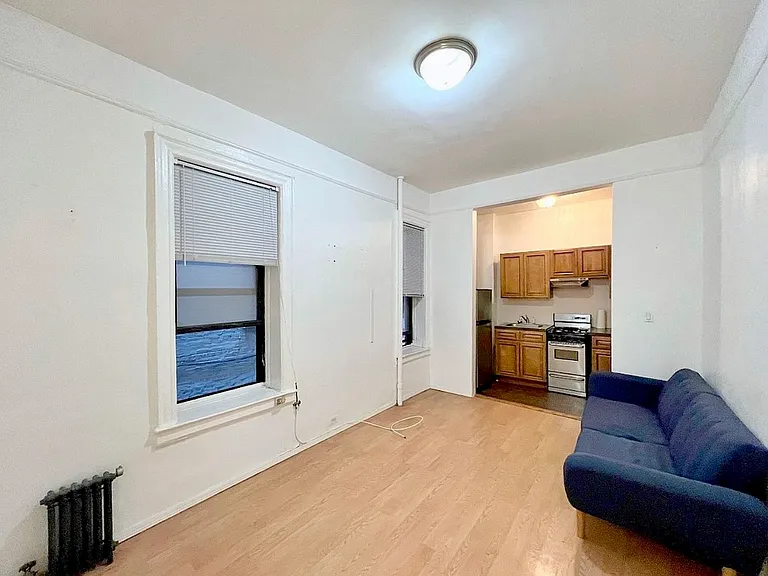 229 W 105th St #5R — Photo 1