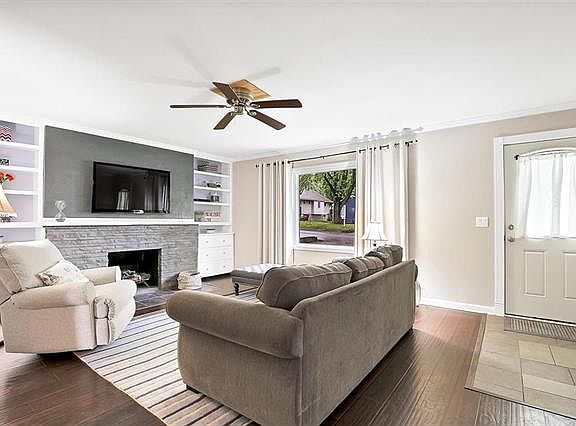 5th image of 1828 S Evanston Ave