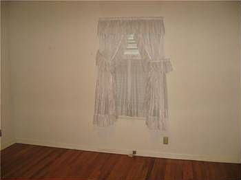 2nd image of 104 Maplewood Dr