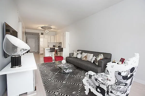 Rented by Engel & Völkers New York City | media 30