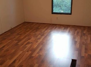 423 E Exchange St, Kahoka, MO 63445