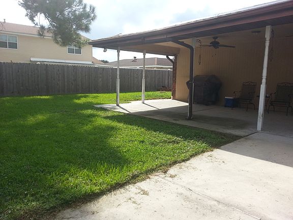 3rd image of 819 Kathy St