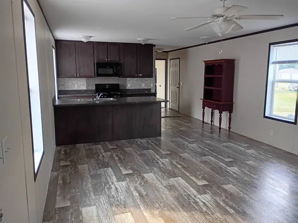 100 7th Ave S Trlr 7, Park Falls, WI 54552