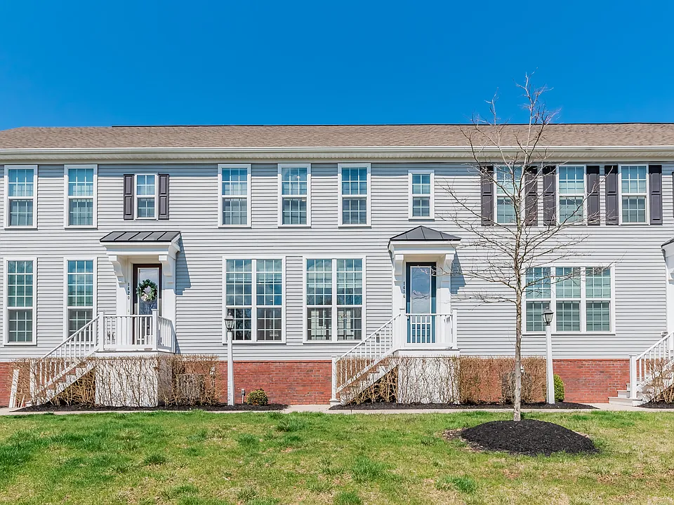 1414 Ann Ln
