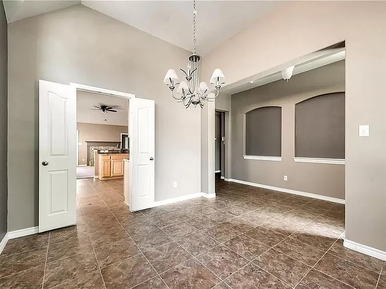 3429 Beekman Dr — Photo 9