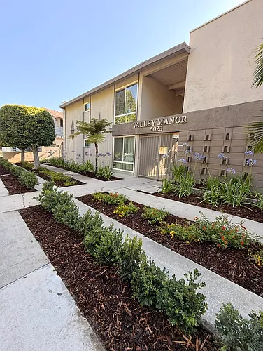 5023 Rosemead Blvd Photo 1