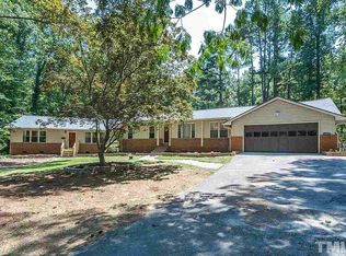 137 Stagecrest Dr, Raleigh, NC 27603