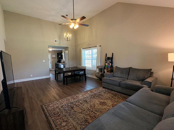 2nd image of 413 Irish Hills Dr