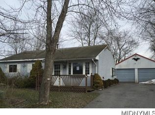7948 Eisenhower Blvd, Bridgeport, NY 13030