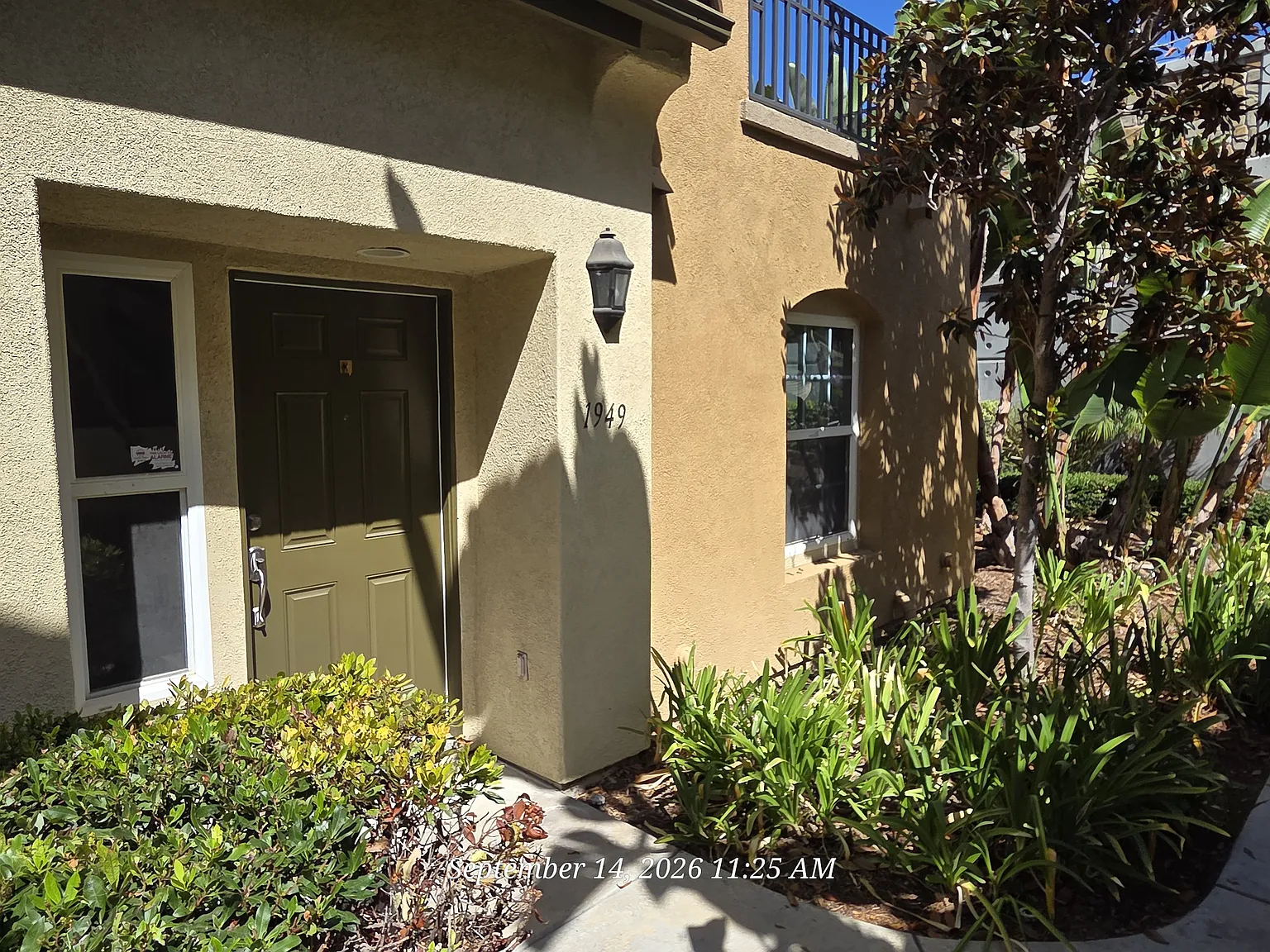 4 bed, 3.5 bath, 1730 sqft, $4,450 — Photo 2