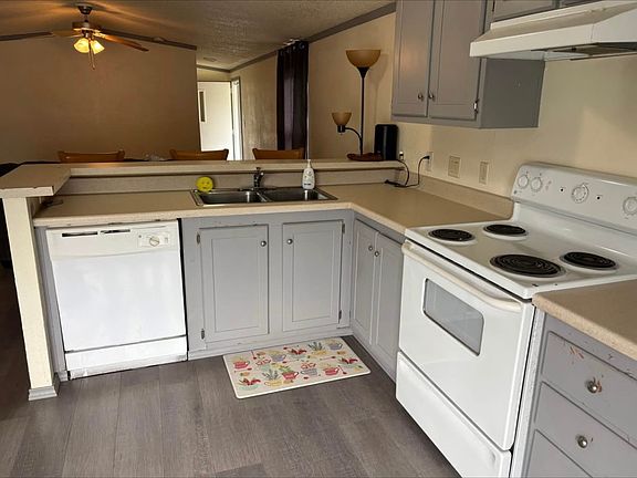 4th image of 501 Billy Ln