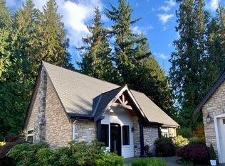 1732 220th Ave SE #1, Sammamish, WA 98075