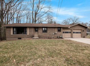 4650 Pine Dr, Holland, MI 49423