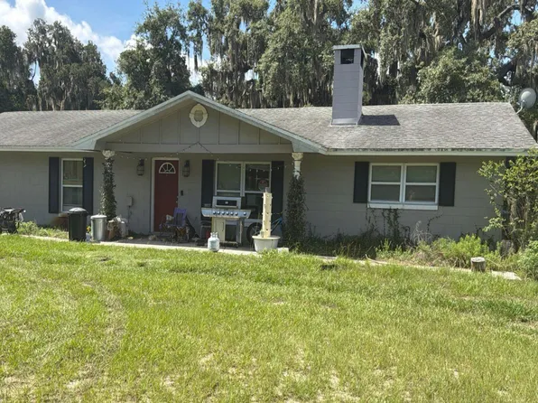 36135 Apiary Rd, Grand Island, FL 32735