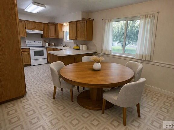 4th image of 5158 E Scoresby Ave