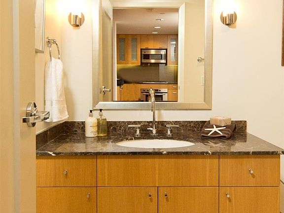 5th image of 333 1st St Unit N1003