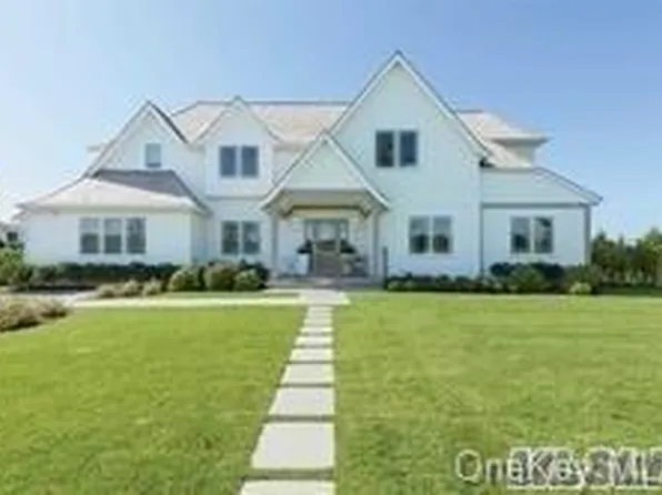 43 C Tanners Neck Tbb Lane, Westhampton, NY 11977