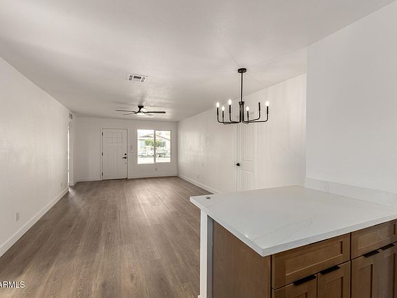 5th image of 8761 W MEADOW Drive