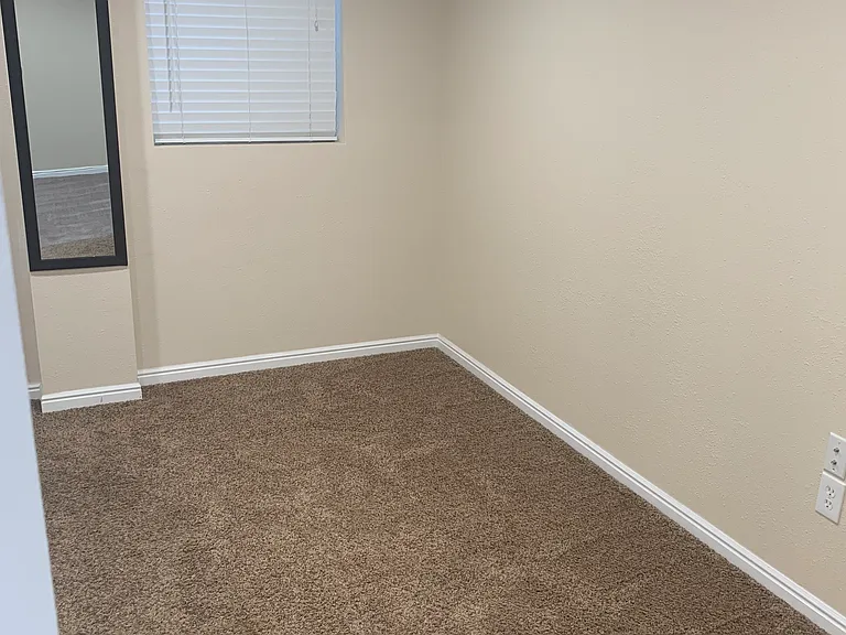 9902 S Sego Lily Dr E — Photo 15