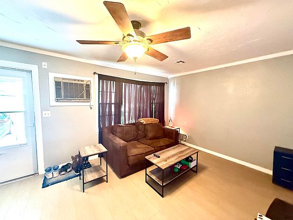 3rd image of 1419 19th St