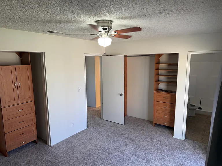 1156 Burroughs Ct — Photo 9