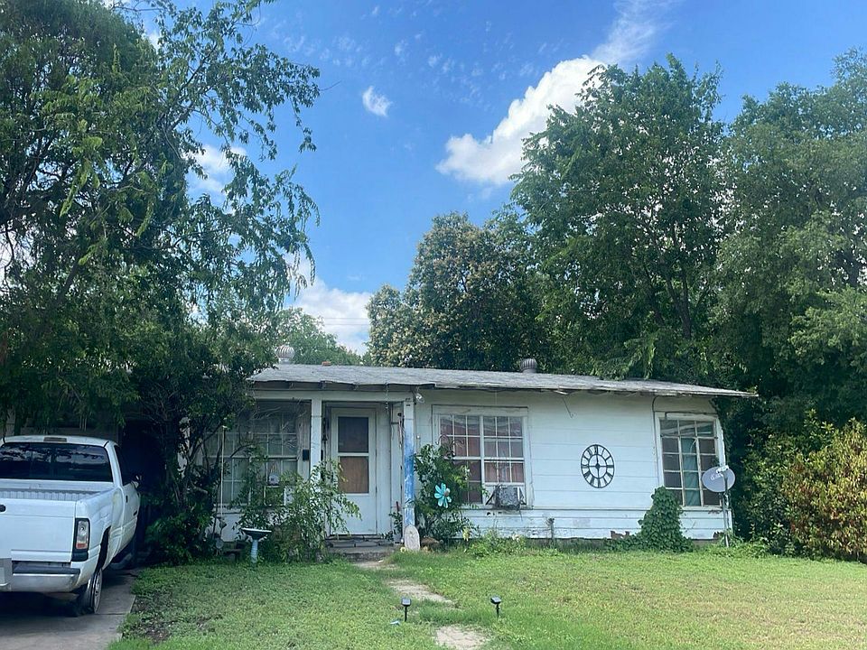 1st image of 203 Sheila Dr