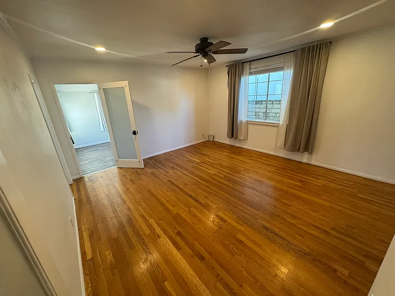 7358 Jumilla Ave — Photo 13