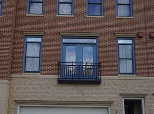 4103 Halsted St, Fairfax, VA 22033