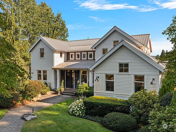 3rd image of 20611 SE 34th Street