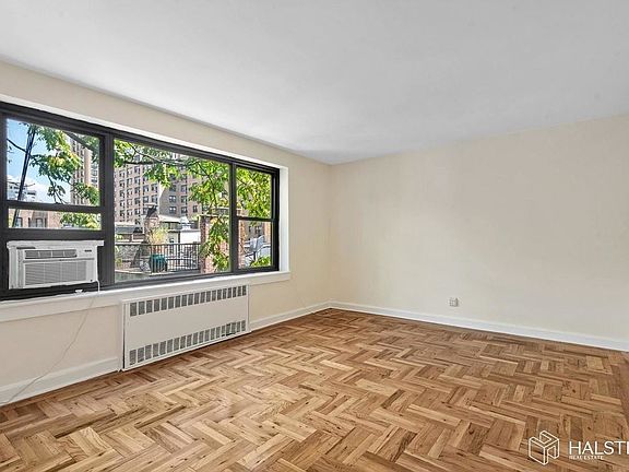 4th image of 70 Irving Pl APT 6C
