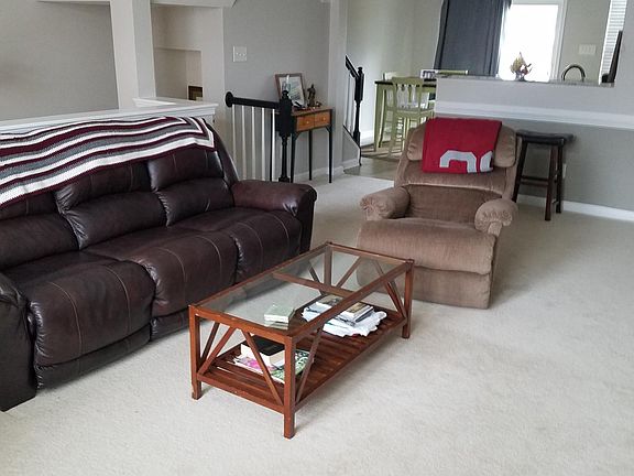 4th image of 8047 Belton Cir