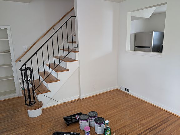 2nd image of 18 Stanford Rd