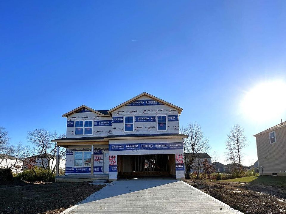 1st image of 227 Sterndale Dr